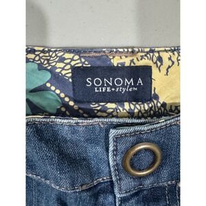 Sonoma Life + Style Womens Denim Shorts Medium Wash Blue Grommet Button Size 10